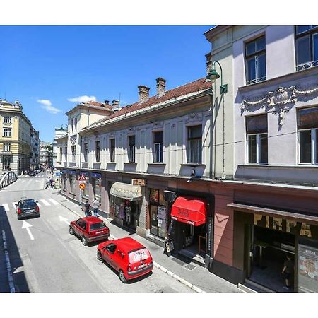 Apartments And Rooms Fonty Sarajevo Exterior photo